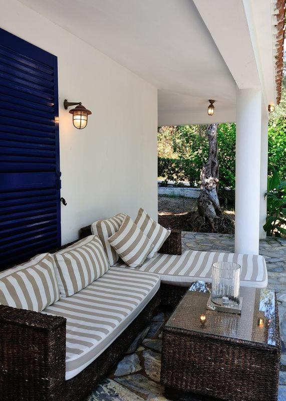Villa Ftelia Skiathos Chora Extérieur photo